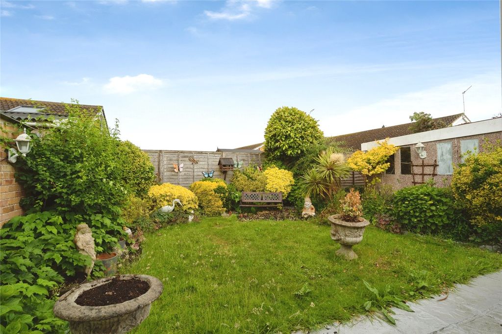 Property photo 3 of 19 Picture No. 12