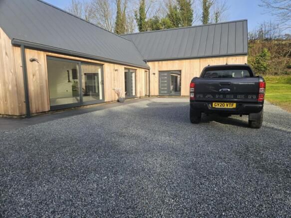 Property photo 3 of 42 Photo 7