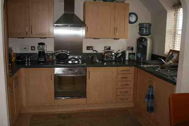 Property photo 3 of 8 2