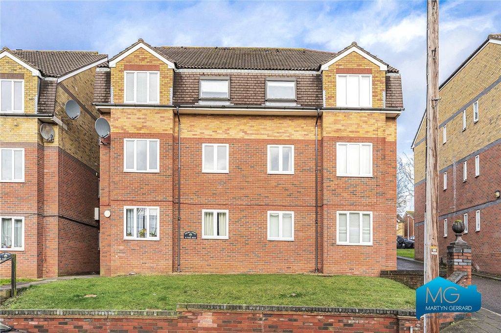 Property photo 1 of 11 Picture No. 18