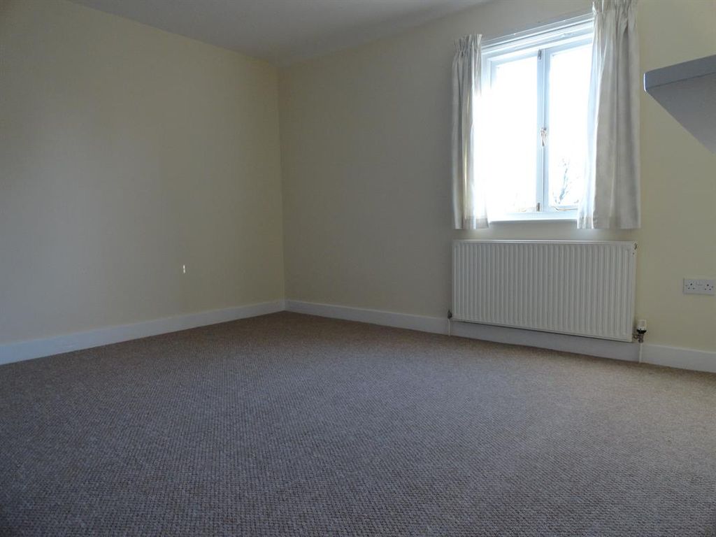 Property photo 2 of 12 Photo 1