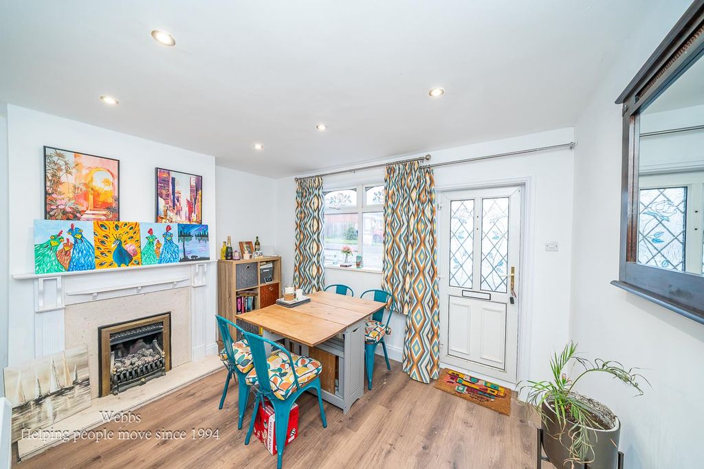 Property photo 3 of 25 Webbs-11.Jpg