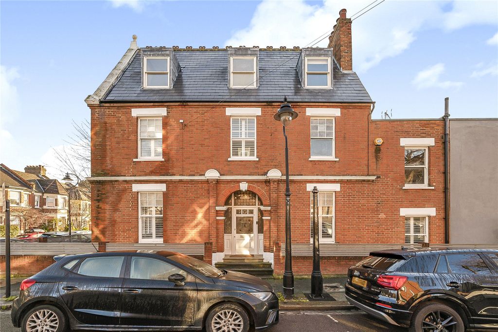 Property photo 1 of 14 Picture No. 32