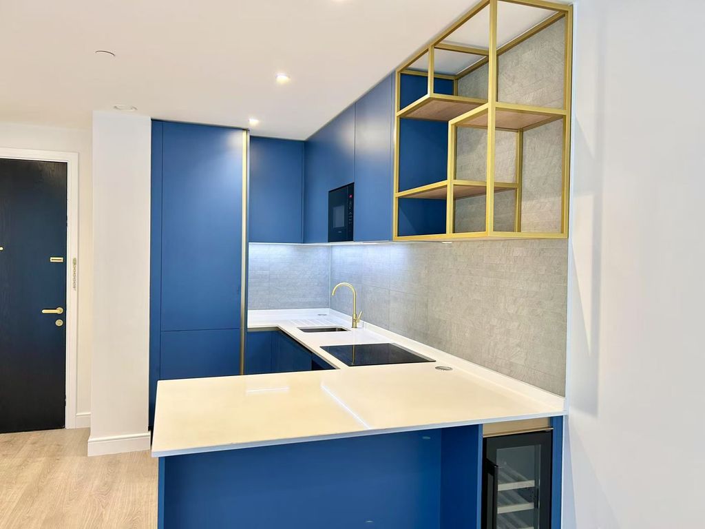 Property photo 1 of 5