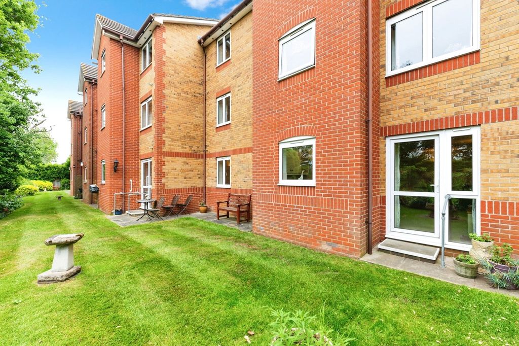 Property photo 3 of 15 Picture No. 21