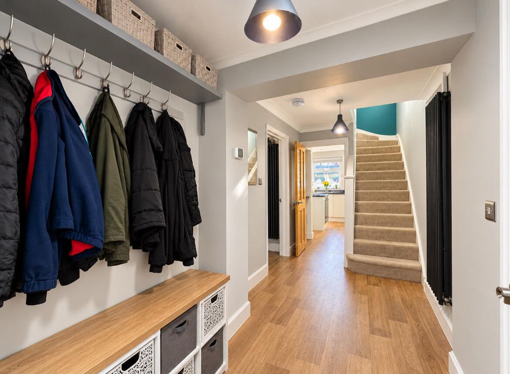 Property photo 2 of 12 Hallway