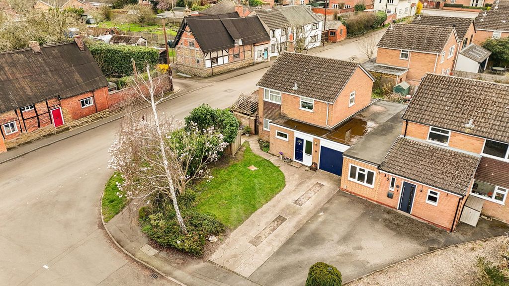 Property photo 3 of 26