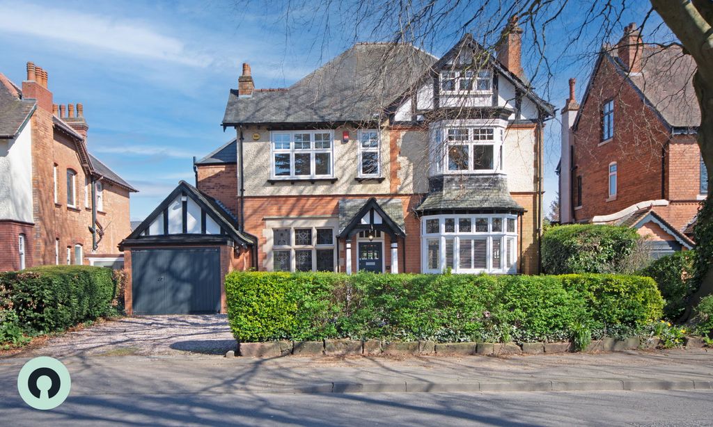 Property photo 1 of 60