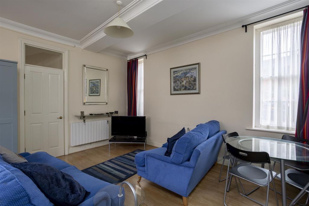 Property photo 2 of 19 No_8_Trinity_Court__1.Jpg