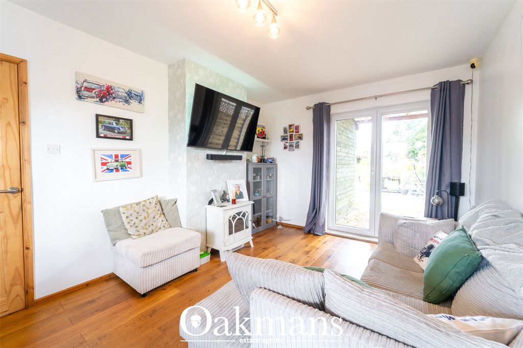 Property photo 2 of 28 Picture No. 19