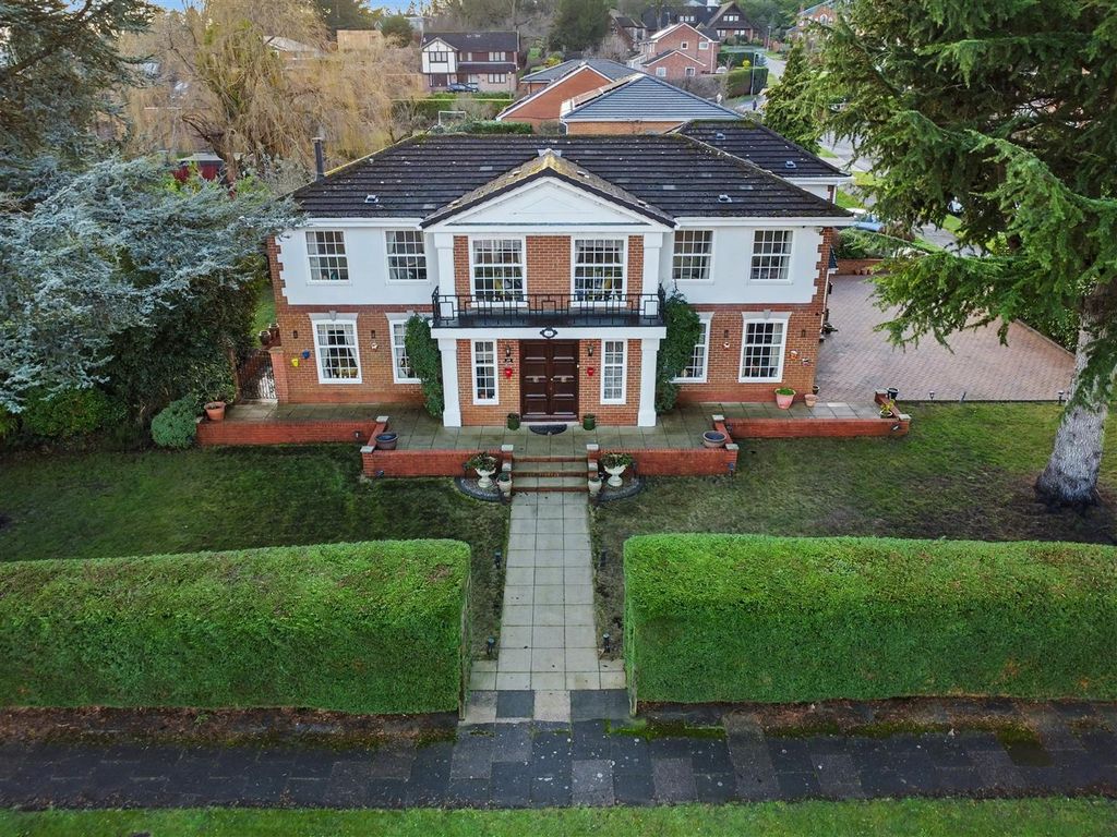 Property photo 1 of 47 Drone 1.Jpeg