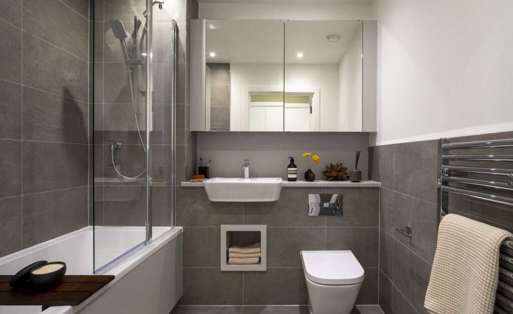 Property photo 3 of 6