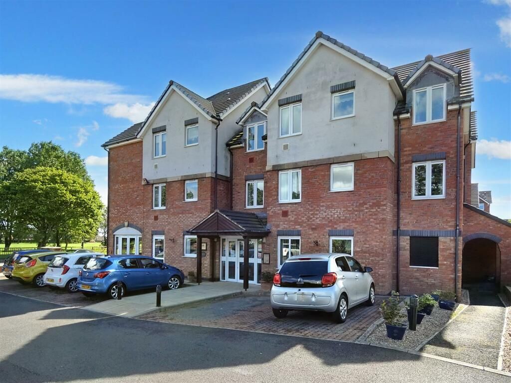 Property photo 1 of 10