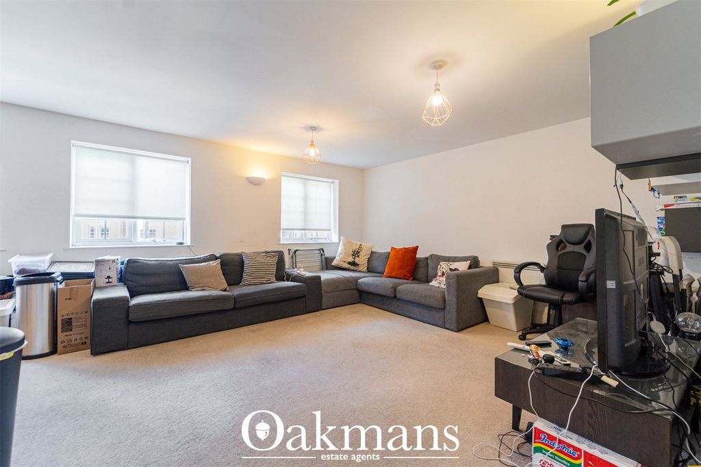 Property photo 2 of 15 Picture No. 06