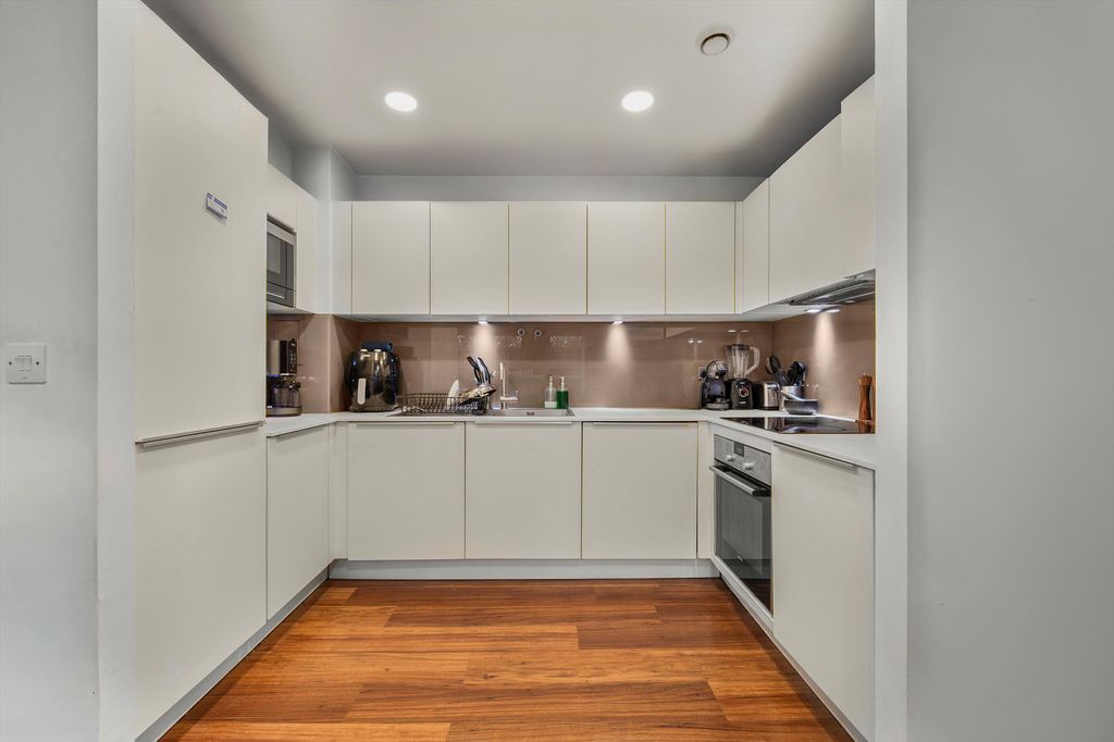 Property photo 2 of 10 Image