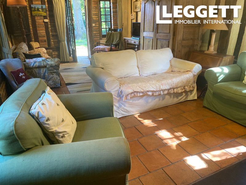 Property photo 2 of 10