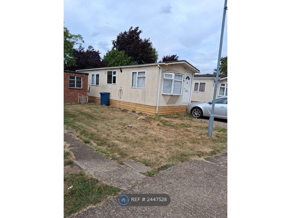 Property photo 2 of 8
