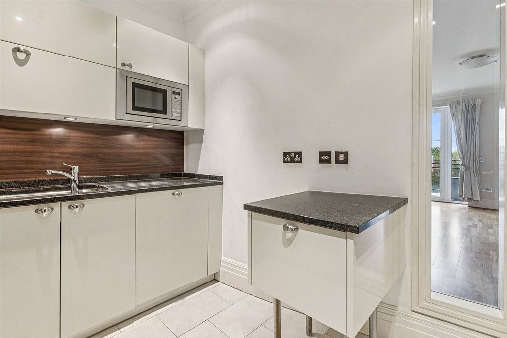 Property photo 3 of 14 Picture No. 03