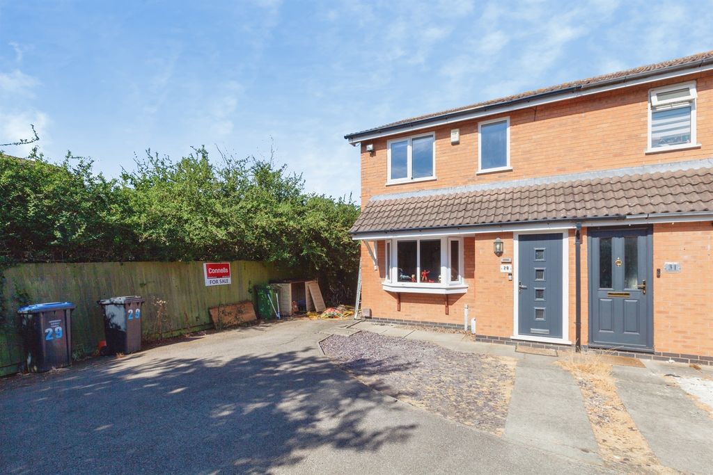 Property photo 2 of 19