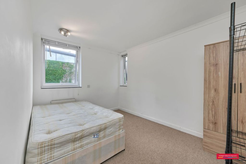 Property photo 3 of 30 Picture No. 27