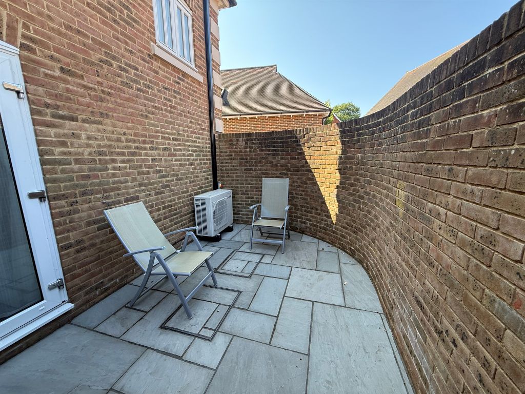 Property photo 3 of 3