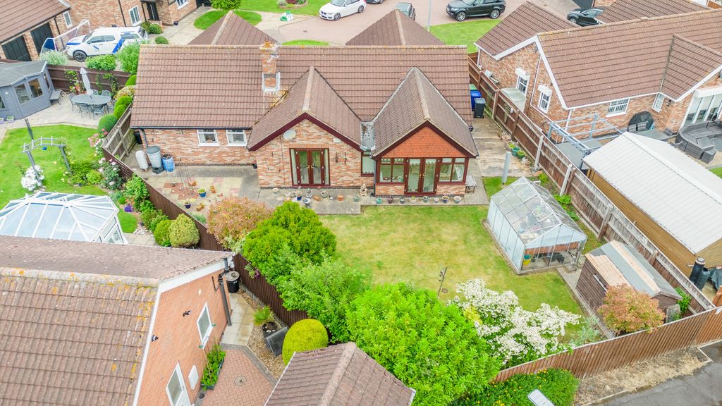 Property photo 3 of 23