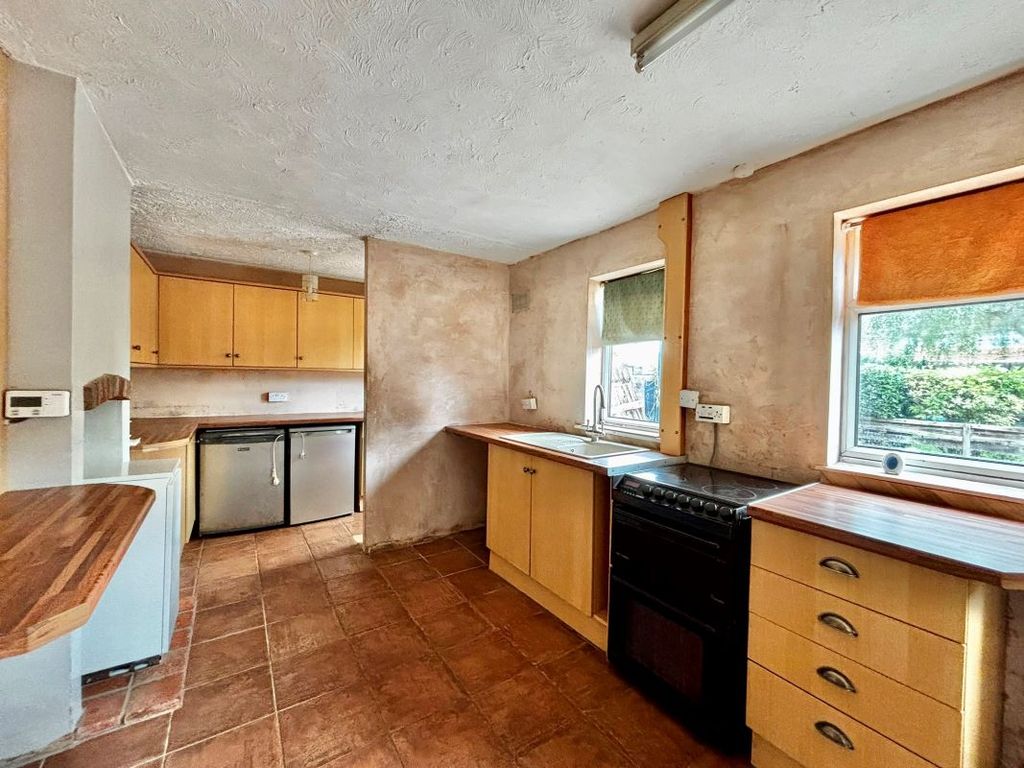 Property photo 2 of 10 Image 2