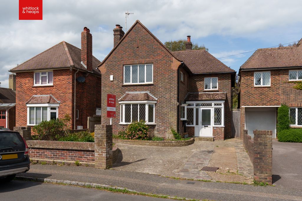 Property photo 1 of 15