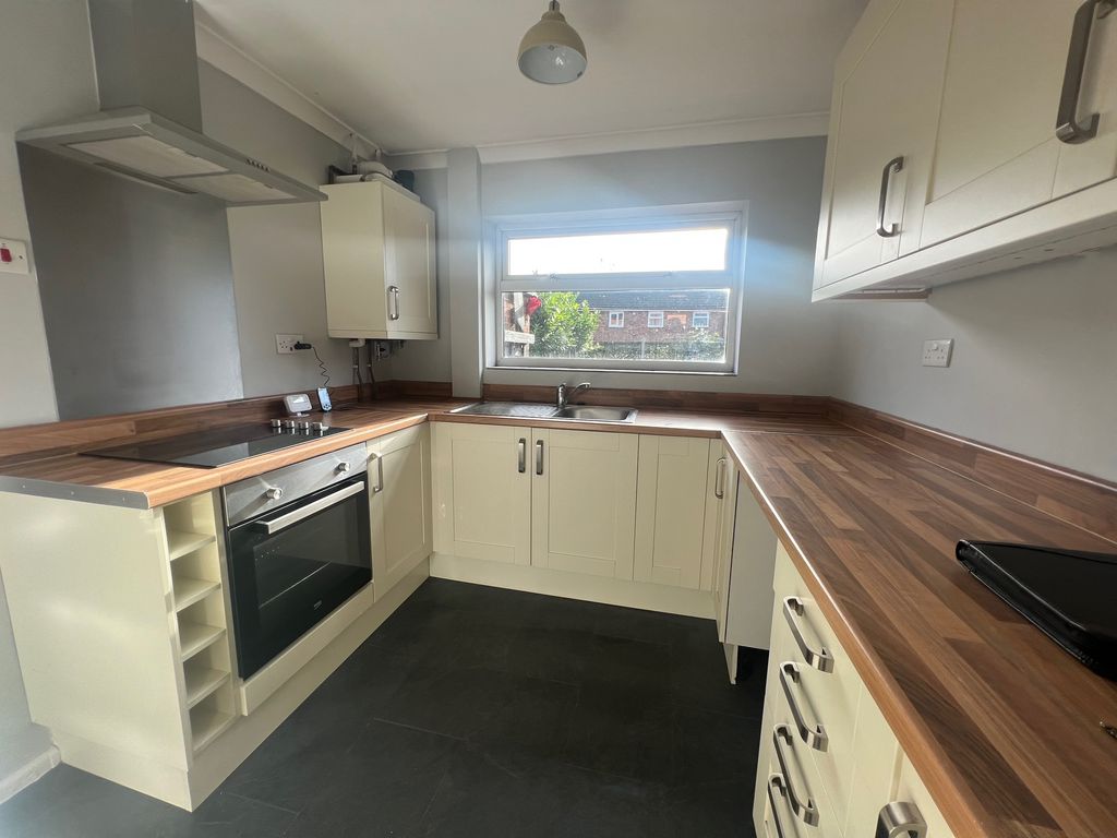 Property photo 3 of 8 Annex