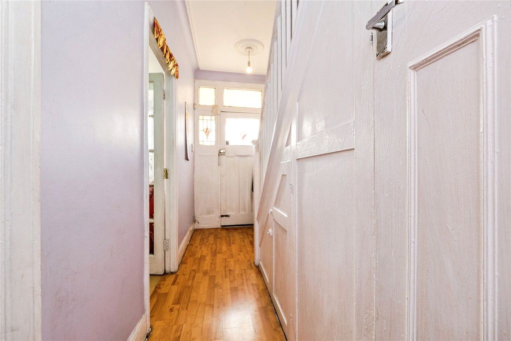 Property photo 2 of 17 Picture No. 07