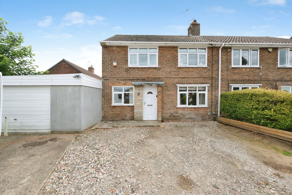 Property photo 1 of 19 Img_7237