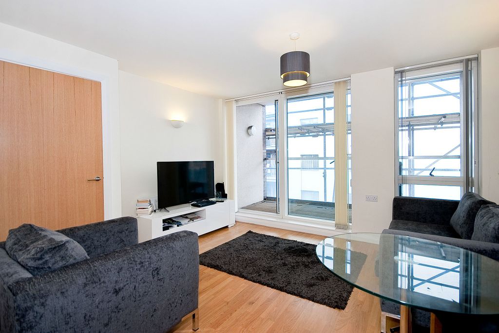 Property photo 2 of 9 Picture 8