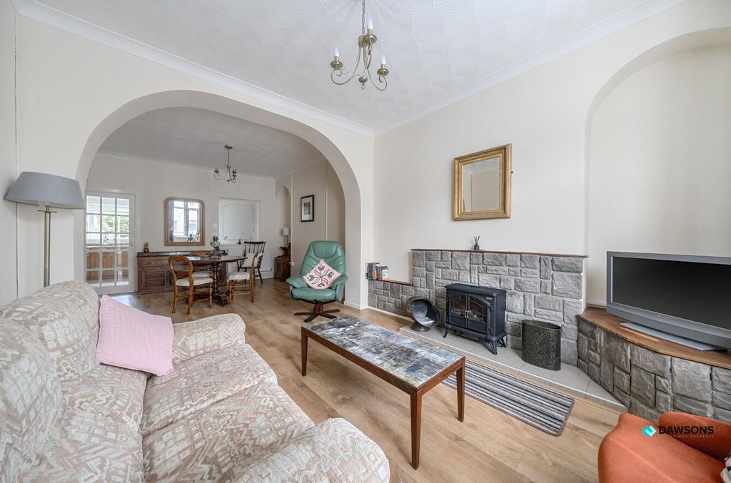 Property photo 3 of 26 1A0Ea5A9-4E83-44Db-A6d7-9F0Aa39A10F9.Jpg