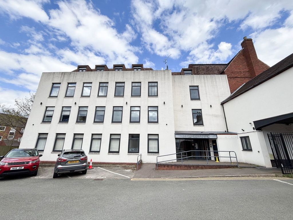 Property photo 1 of 6