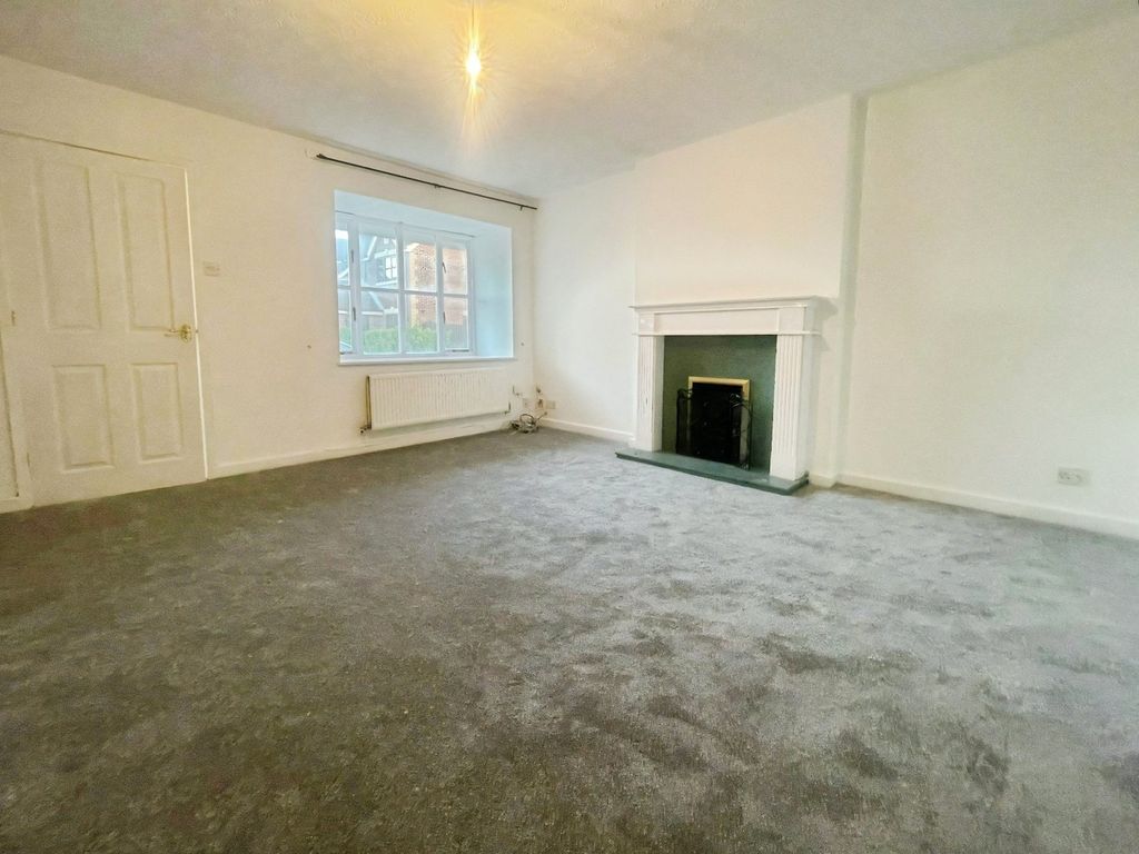 Property photo 3 of 12 Picture No. 28