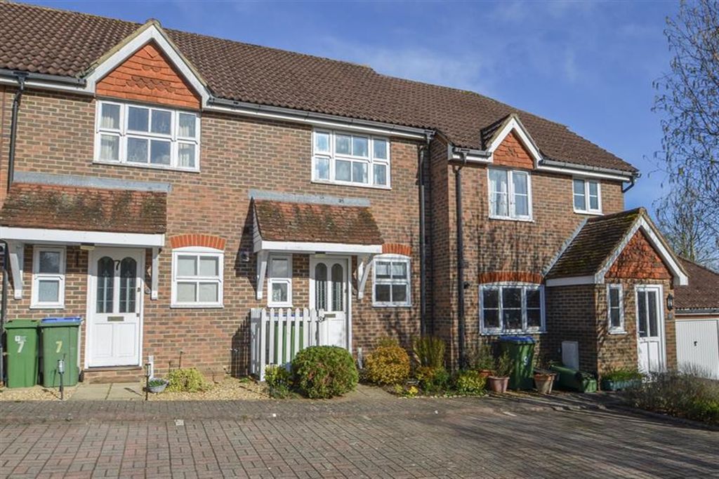 Property photo 1 of 9 (Main)