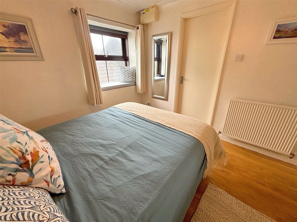 Additional image 6 of 3 bed flat for saleEnfield Road, Broad Haven, Haverfordwest, Pembrokeshire SA62