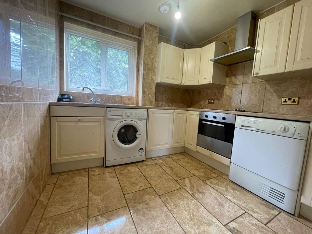 Property photo 3 of 6 Img_3442.Jpg