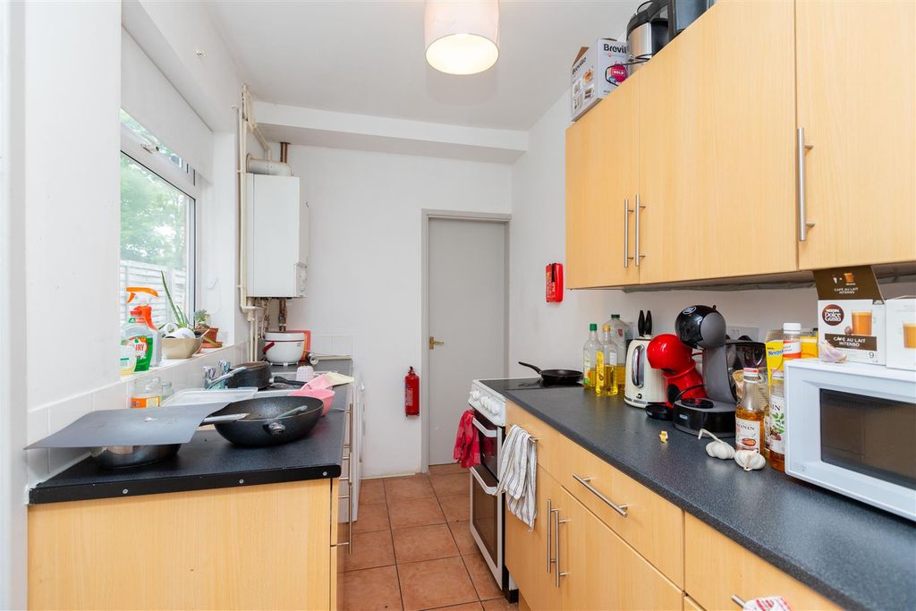 Property photo 2 of 12 Img_9247.Jpg