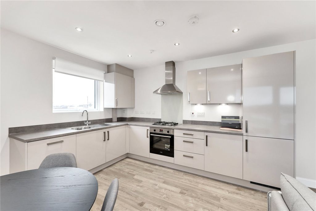 Property photo 2 of 11 Picture No. 05