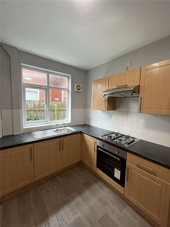 Property photo 3 of 7 Picture No. 02