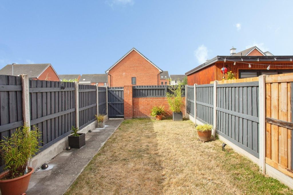 Property photo 2 of 20 Rear Garden