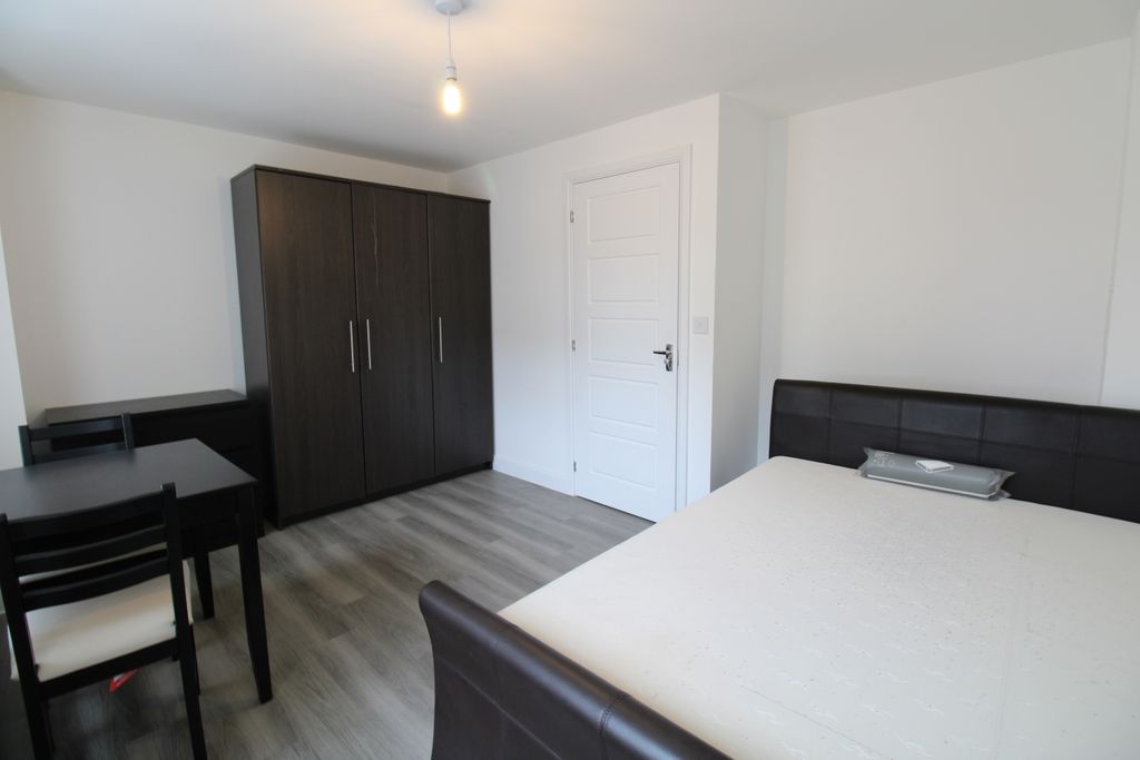 Property photo 2 of 5 Img_2986