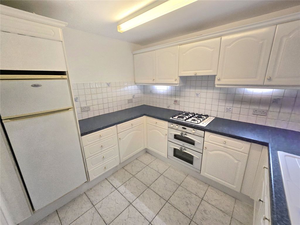 Property photo 3 of 12 Picture No. 22