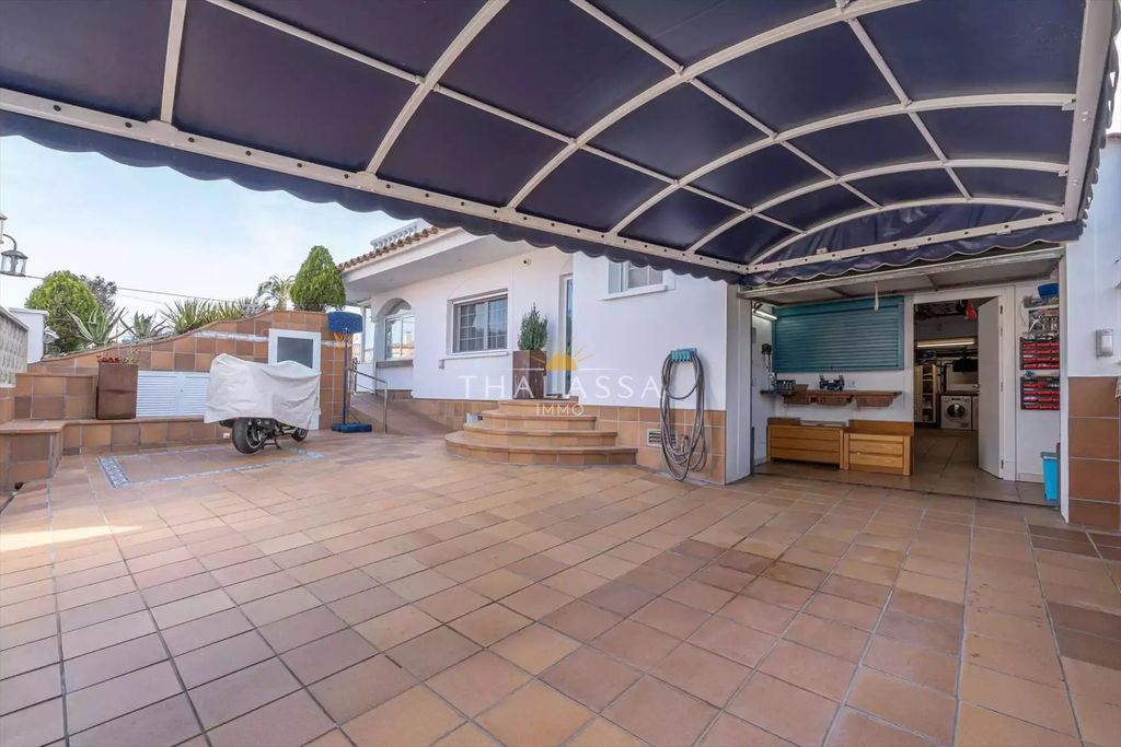 Property photo 3 of 50