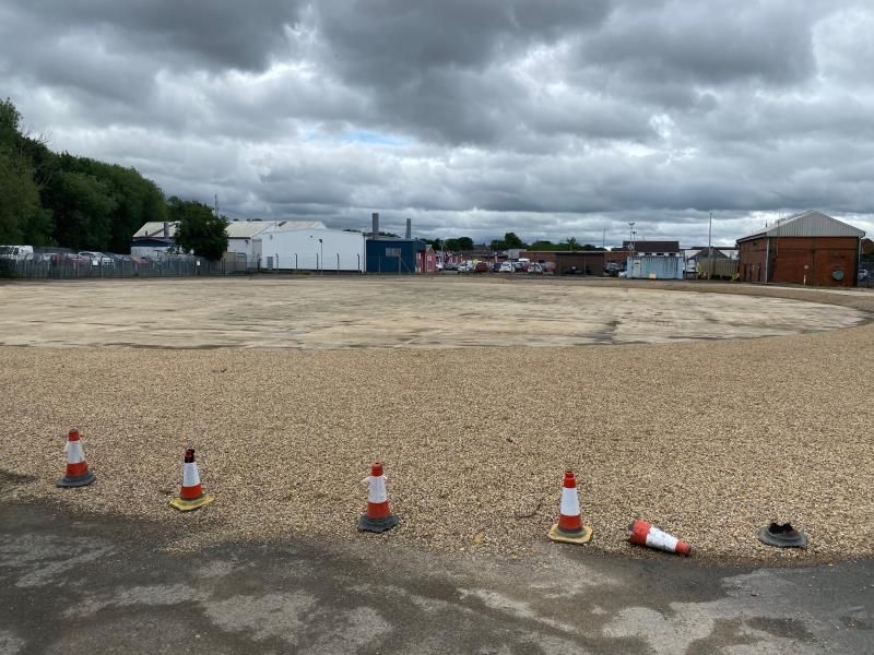 Property photo 1 of 2