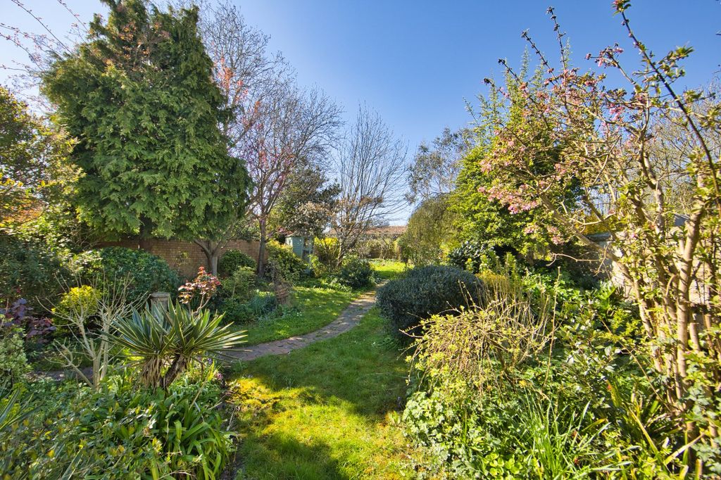 Property photo 3 of 32 Picture No. 38