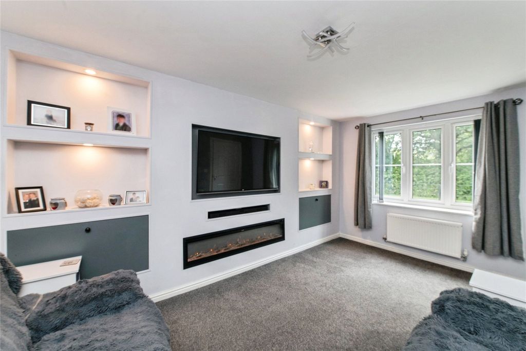 Property photo 2 of 18 Picture No. 07