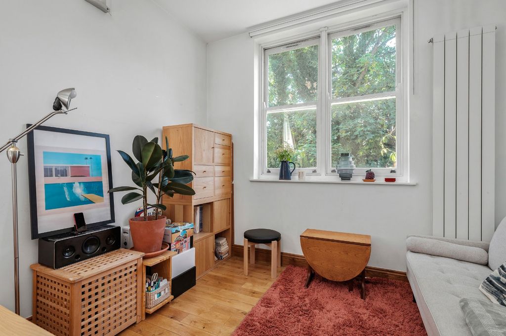 Property photo 2 of 18 Open Plan Living