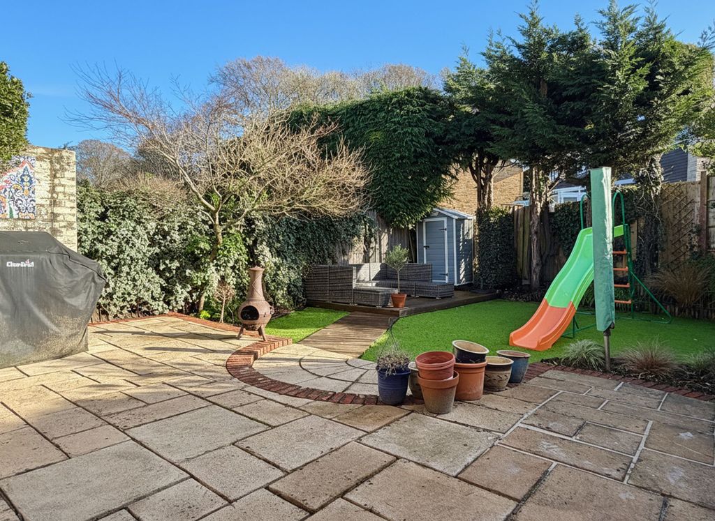 Property photo 2 of 14